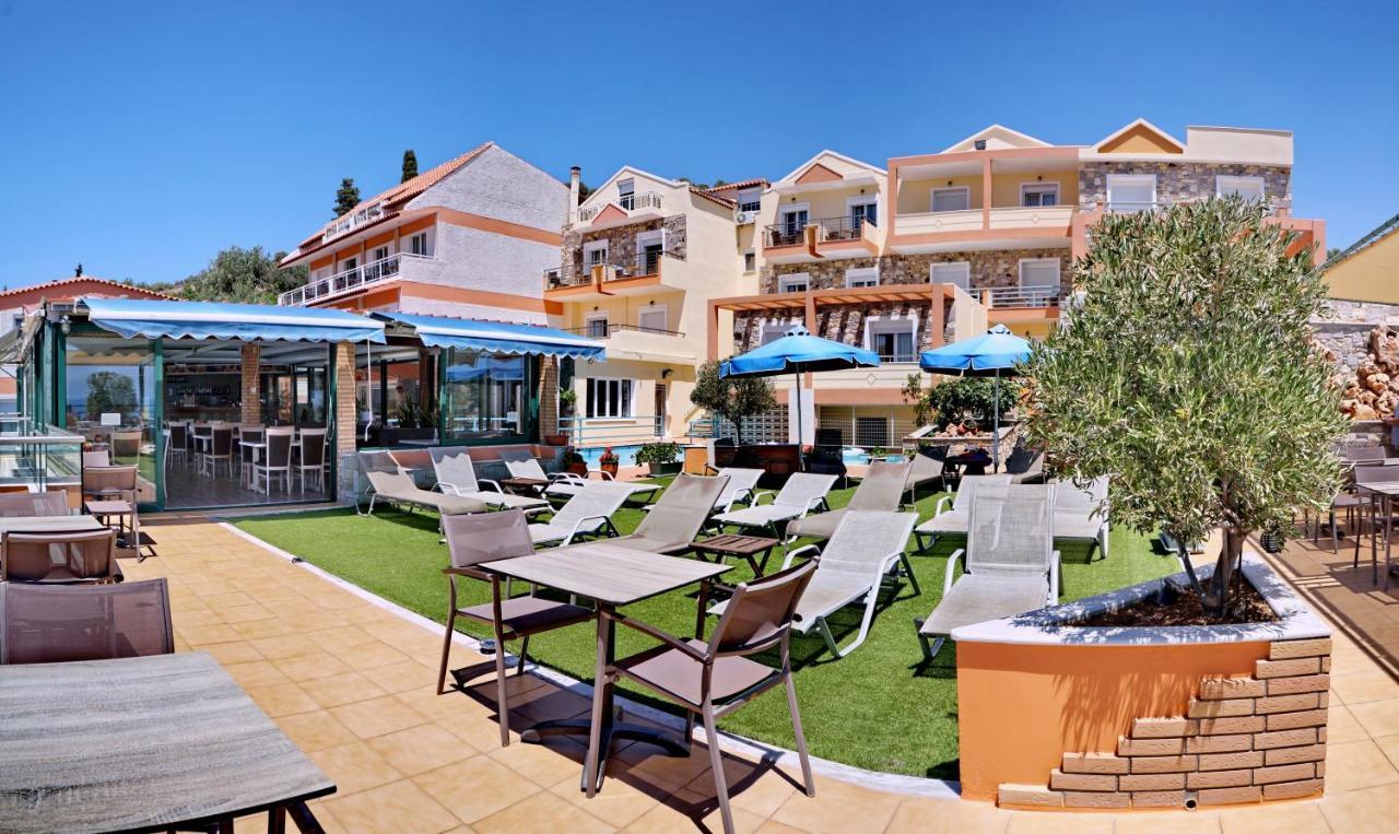 Hotel Vicky II Plomari Exterior photo