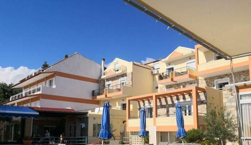 Hotel Vicky II Plomari Exterior photo