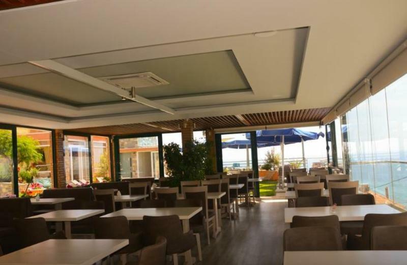 Hotel Vicky II Plomari Exterior photo