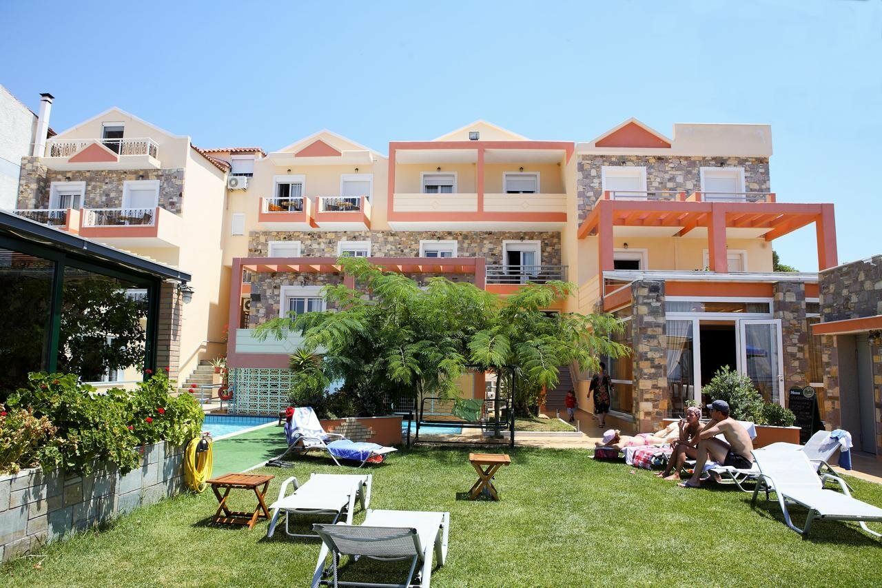 Hotel Vicky II Plomari Exterior photo